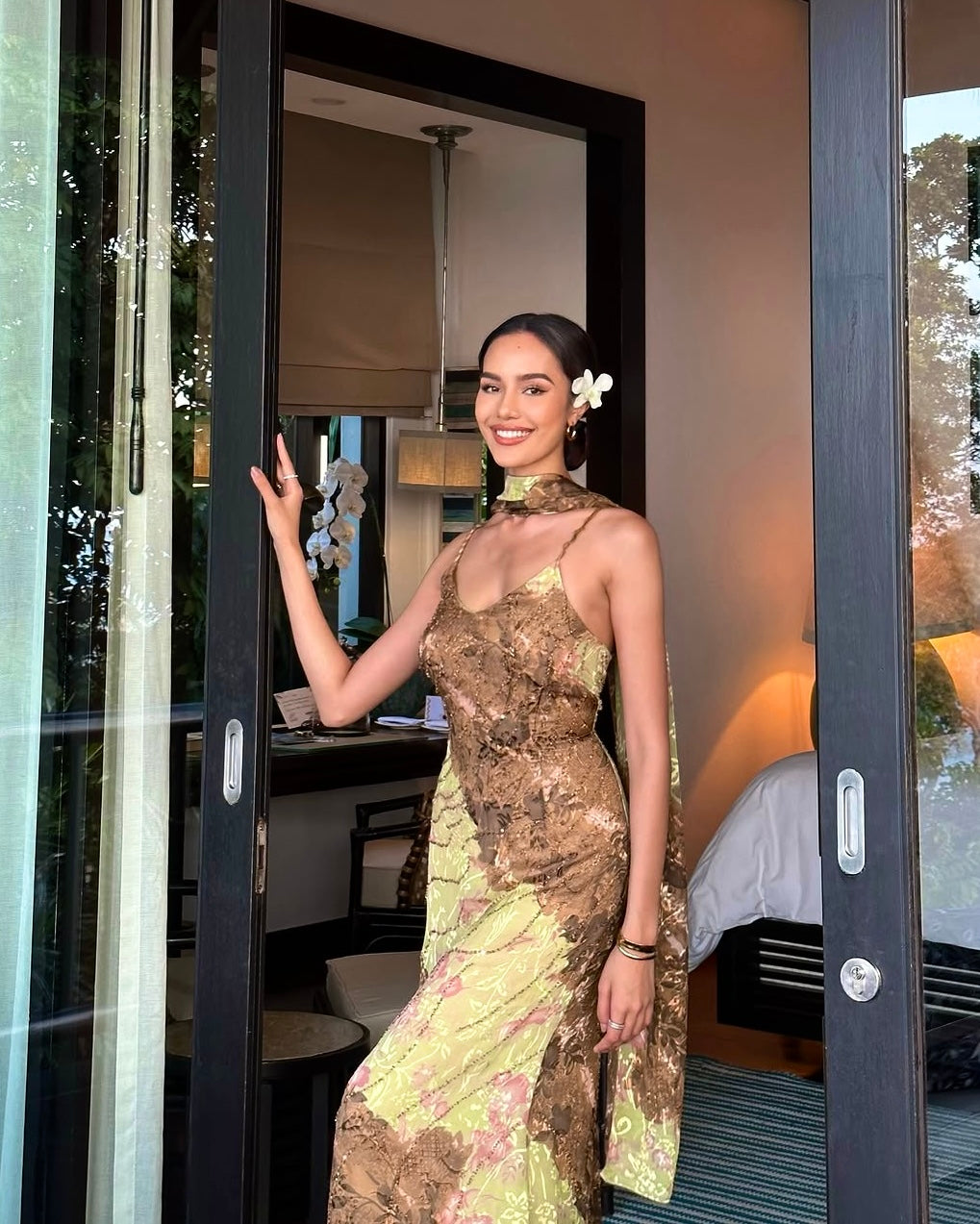 V68 Vintage Super Rare Brown & Sage Green Evening Gown (XS-S)