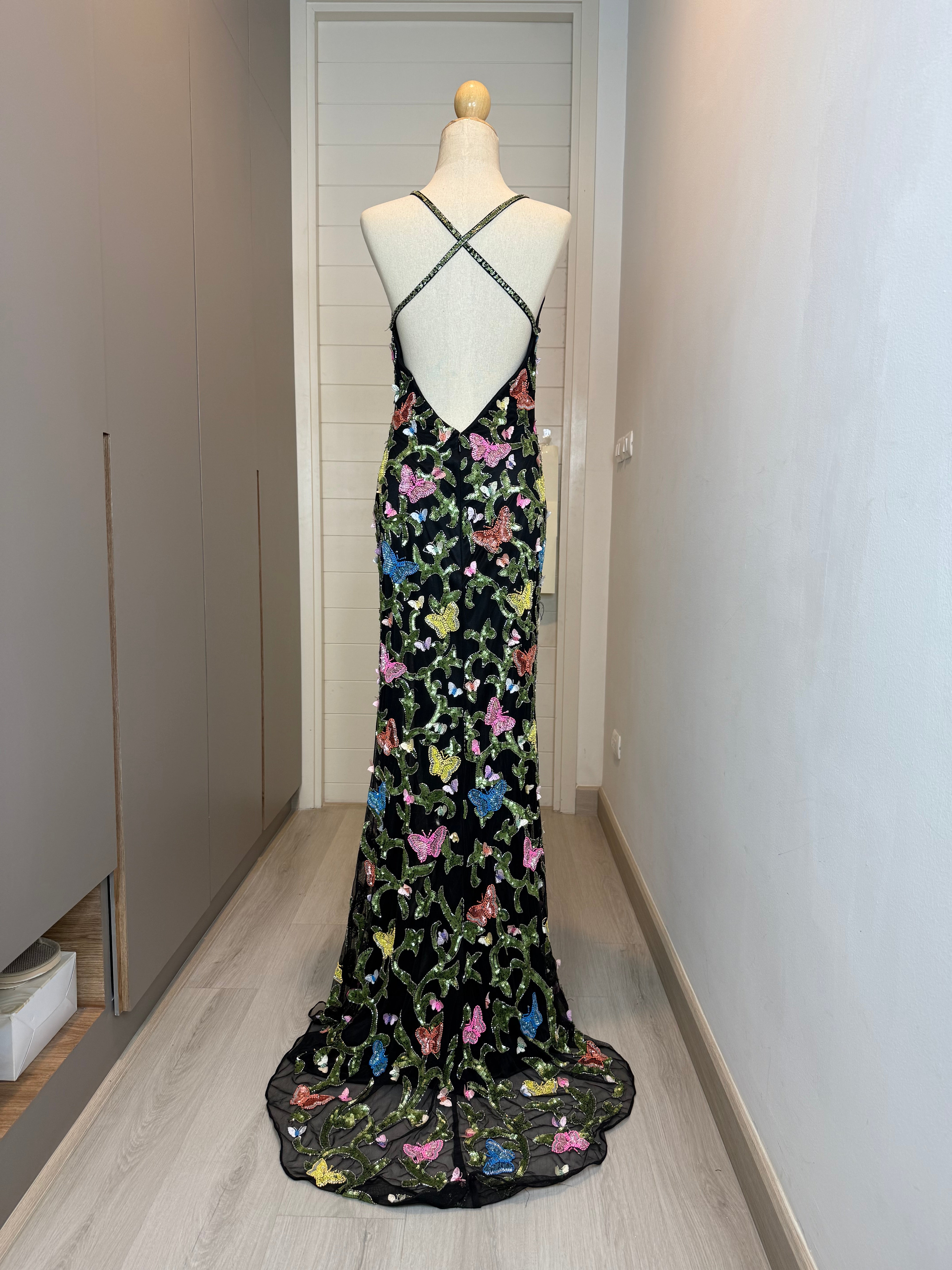 P09 Primavera Enchanted Butterfly Garden Gown (S-M)