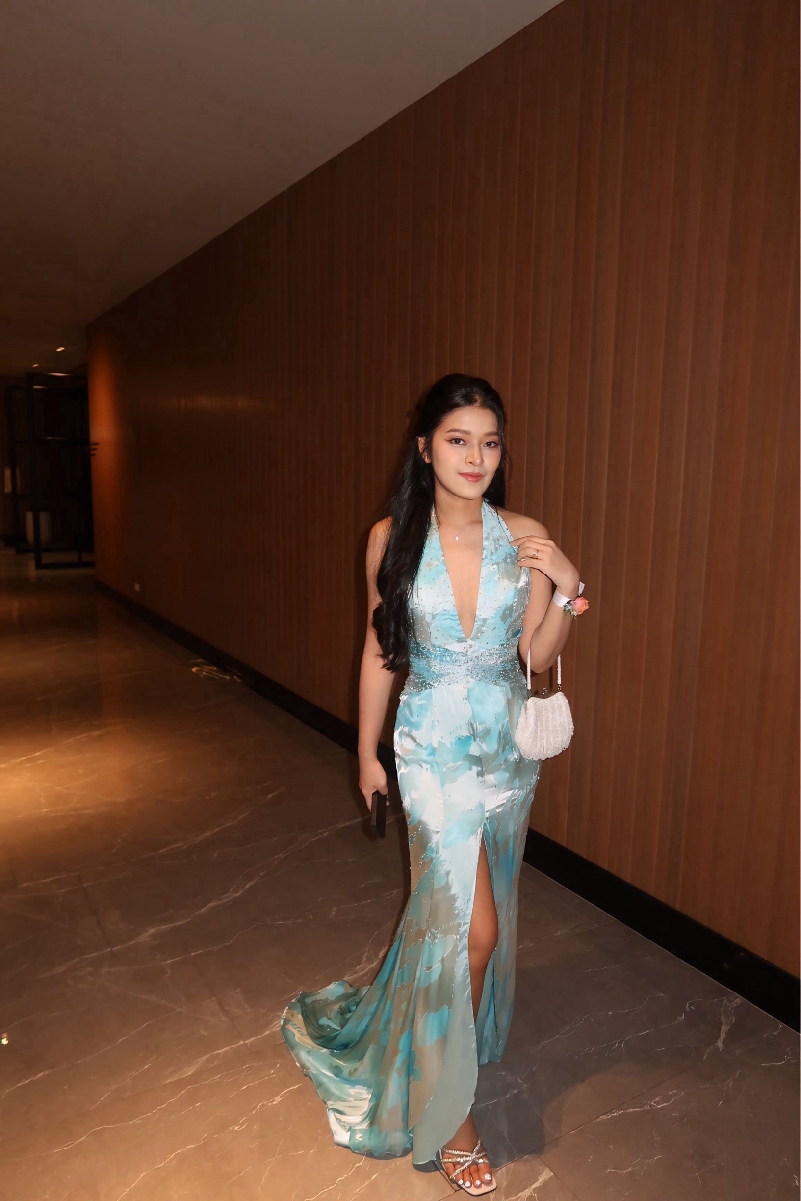 V89 Vintage Super Rare Oceanic Elegance Gown (XS-S)