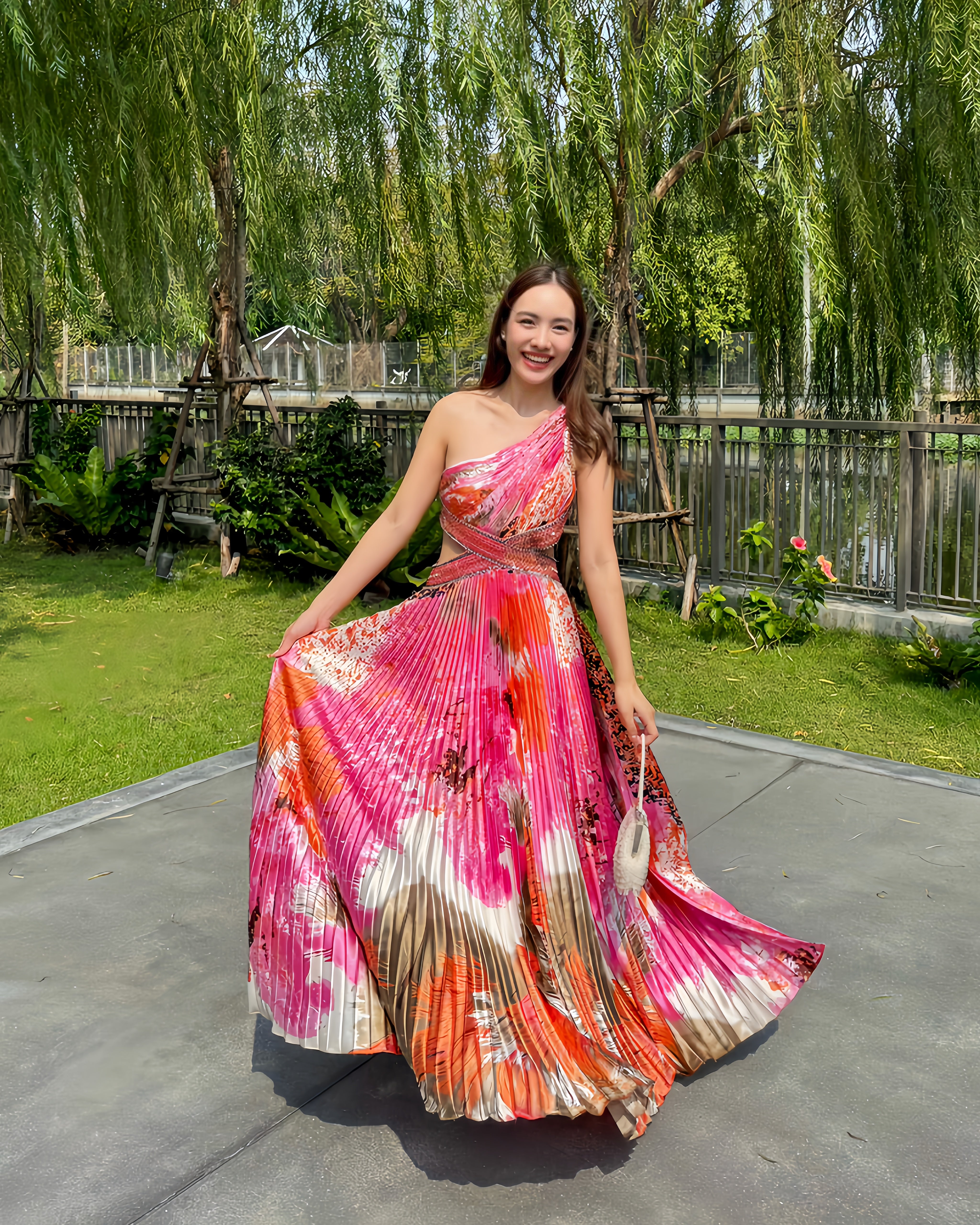 A01 Aspeed Pink Pleated Evening Gown (S)