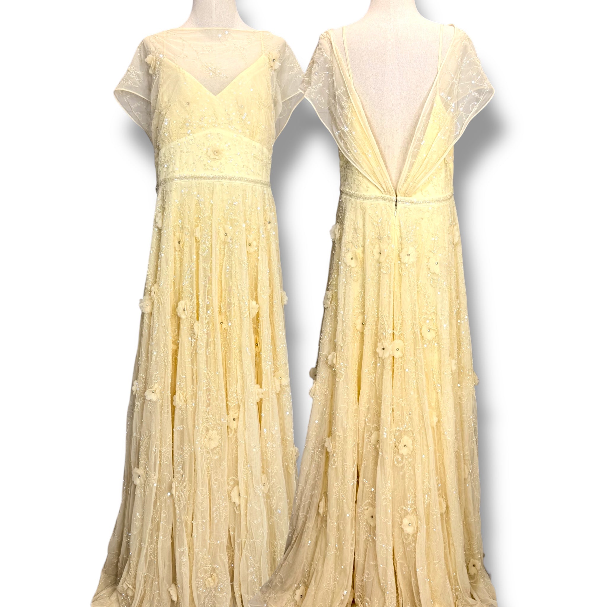 V273 Vintage Style Mac Duggal Buttercream Bloom Embellished Gown (XL) *ตัดความยาวพิเศษ* สำหรับสูง 150-155 ซม.
