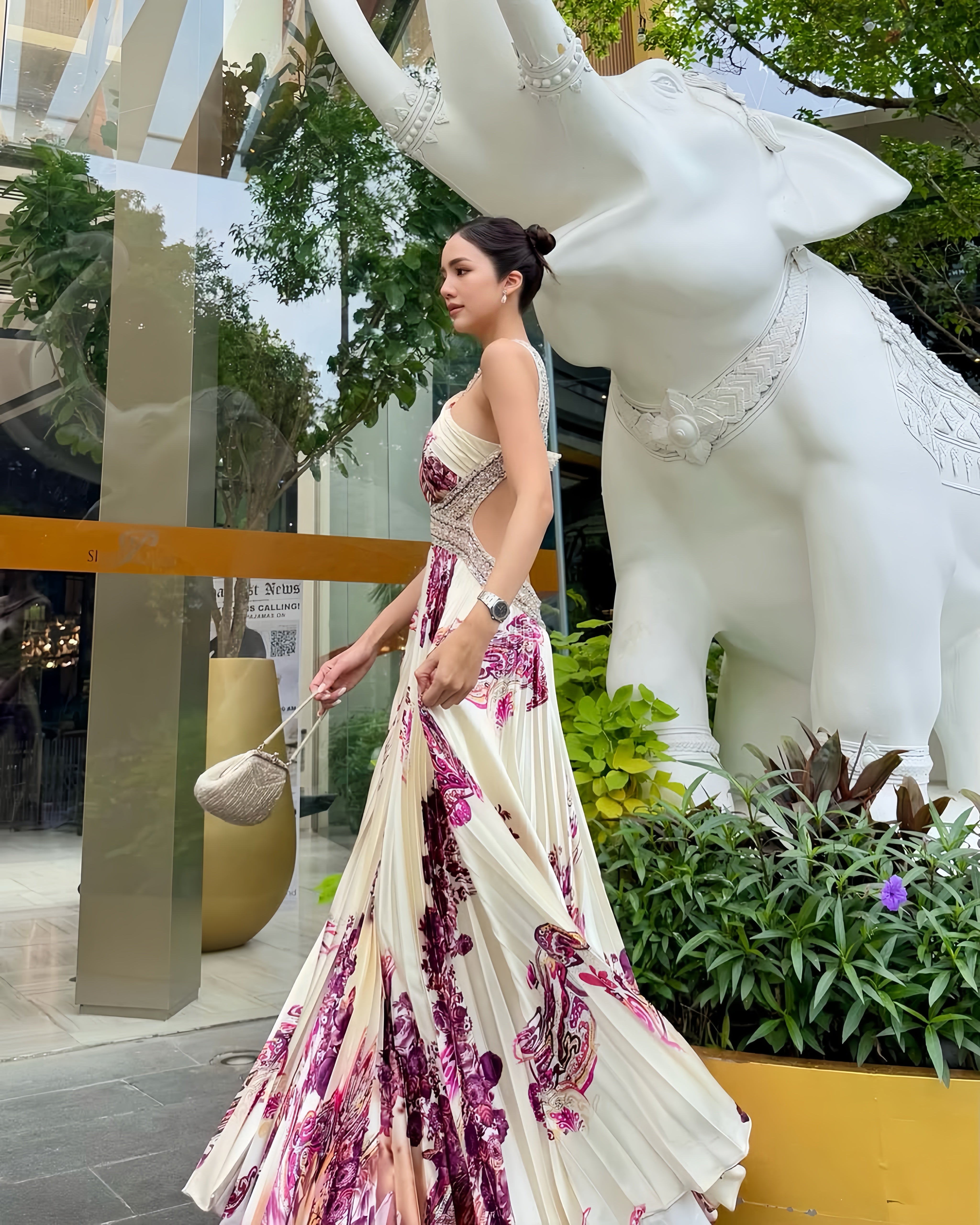 D01 Dave & Johnny Evening Gown (XS) **ปิดการเช่าแล้ว**