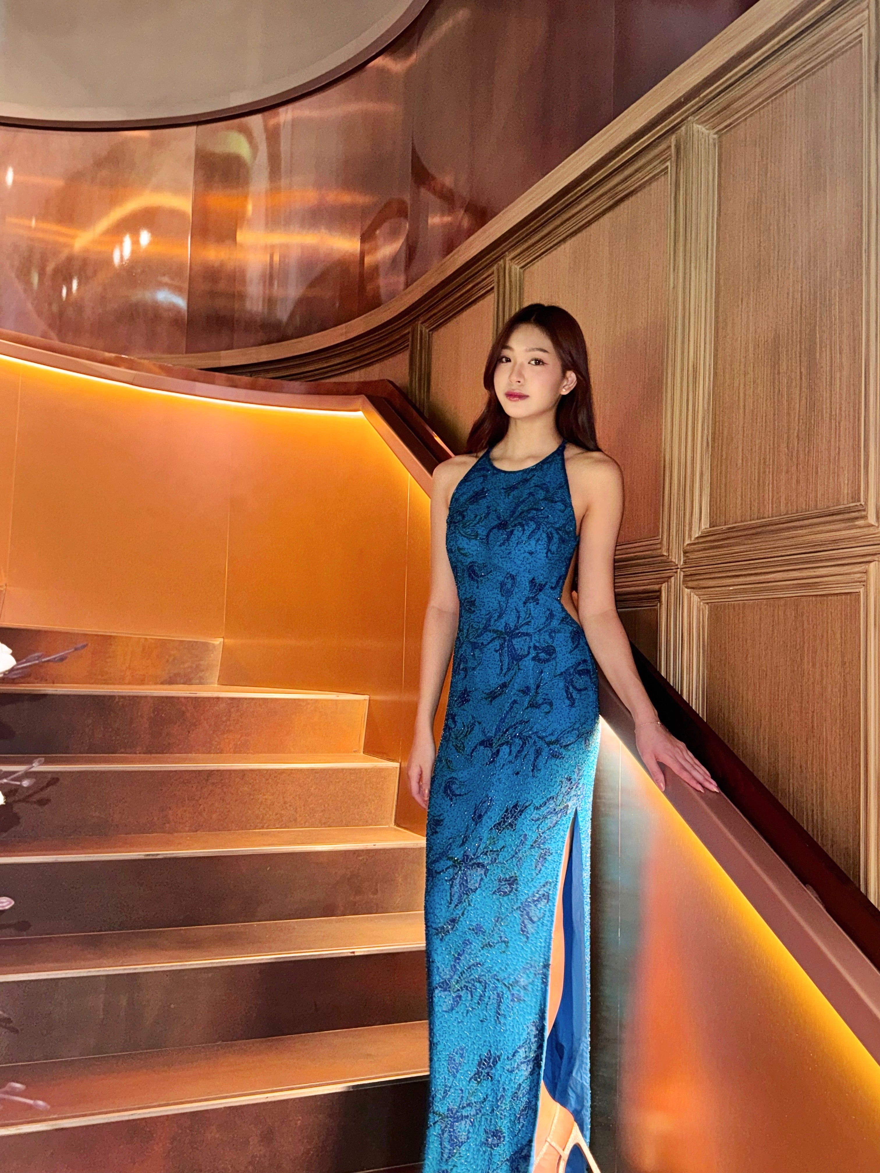 V112 Vintage Ocean Petals Evening Gown (XS-S)