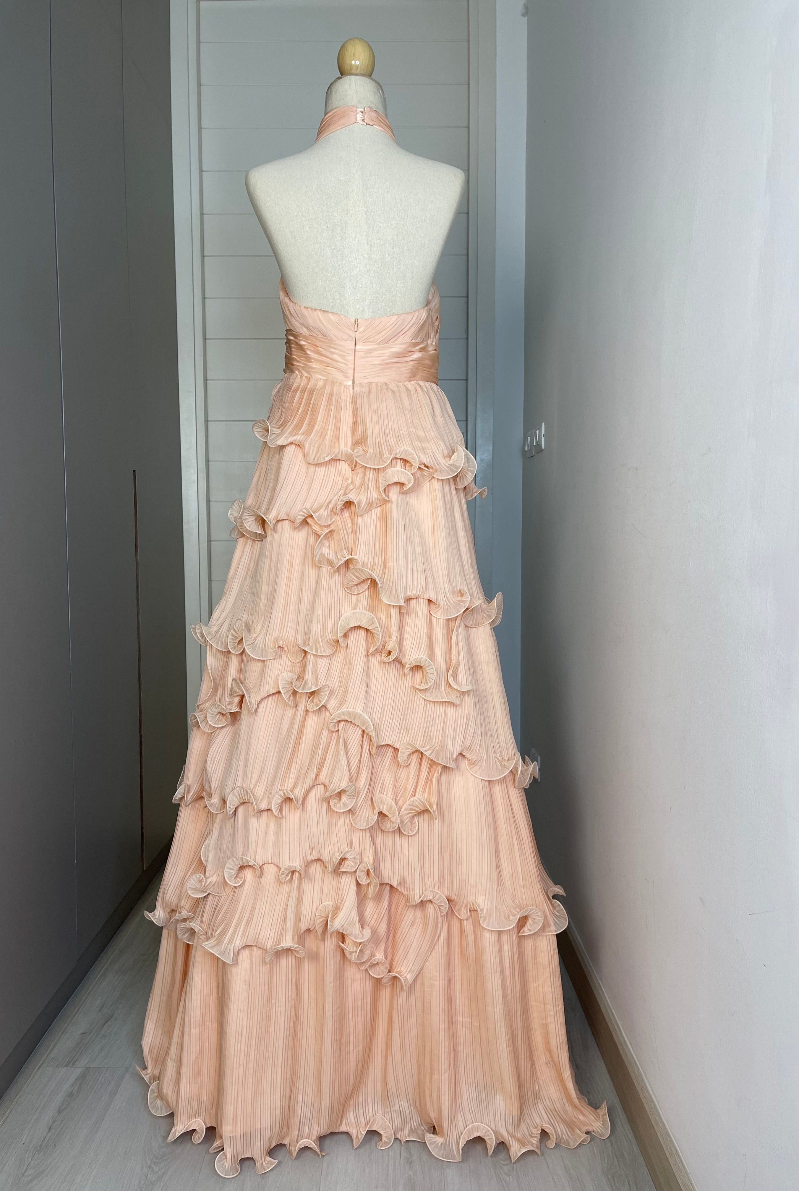 M23 Mac Duggal Peach Ruffle Reverie (L-XL)