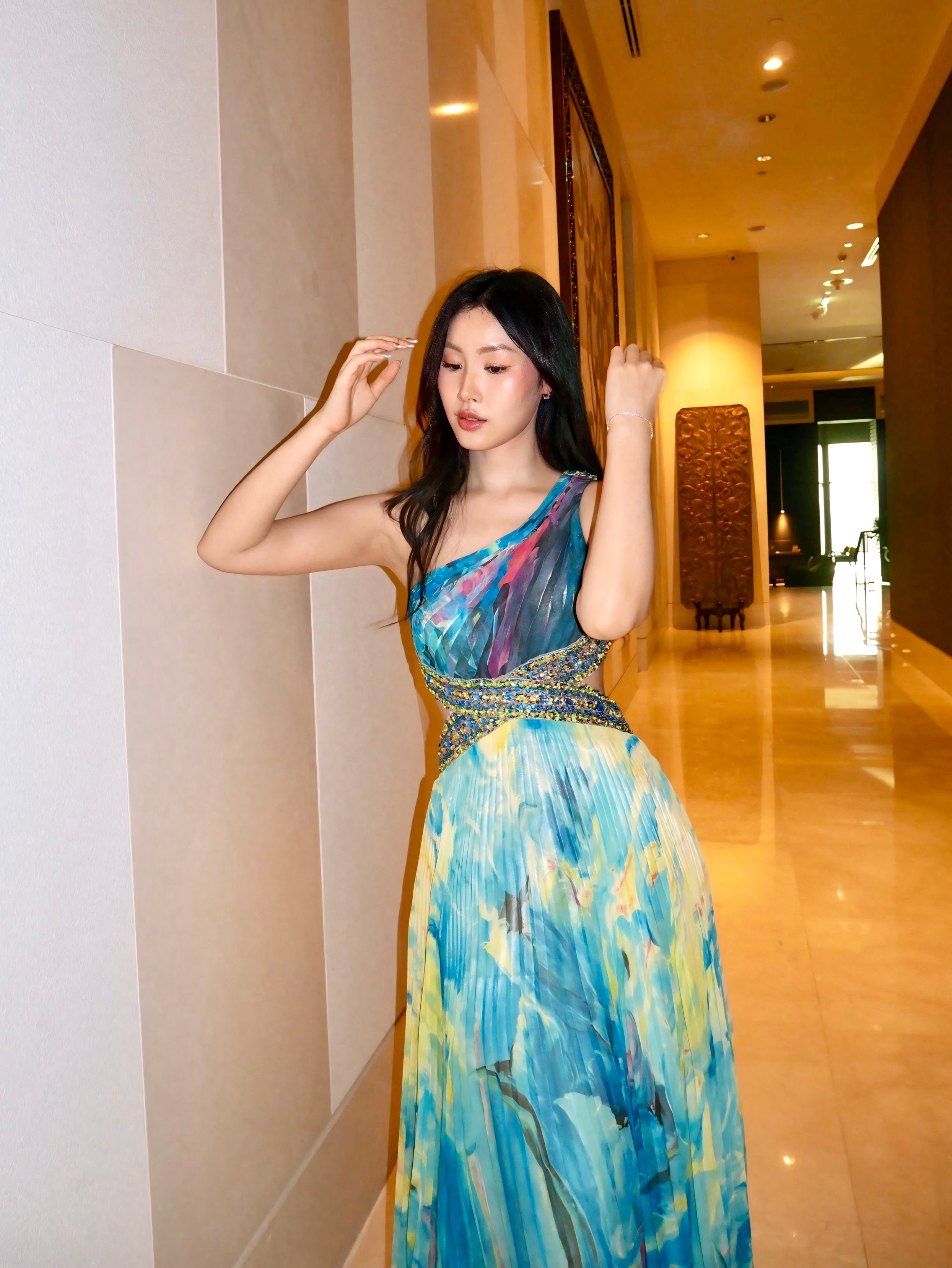 V114 Vintage Ocean Flame One-Shoulder Gown (S-M)