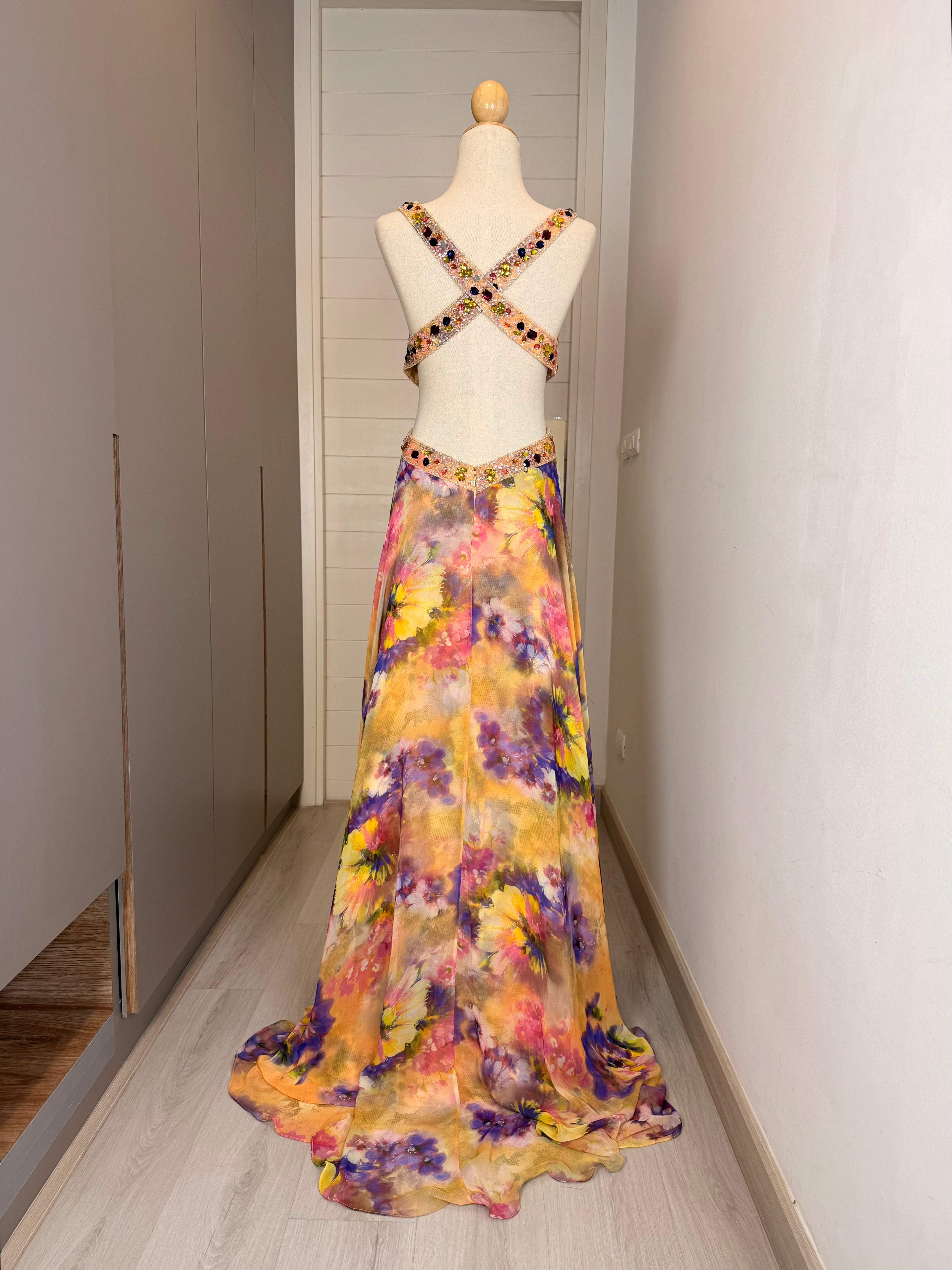 V325 Vintage Tony Bowls Paris Golden Bloom Crystal Cut-Out Gown (S)