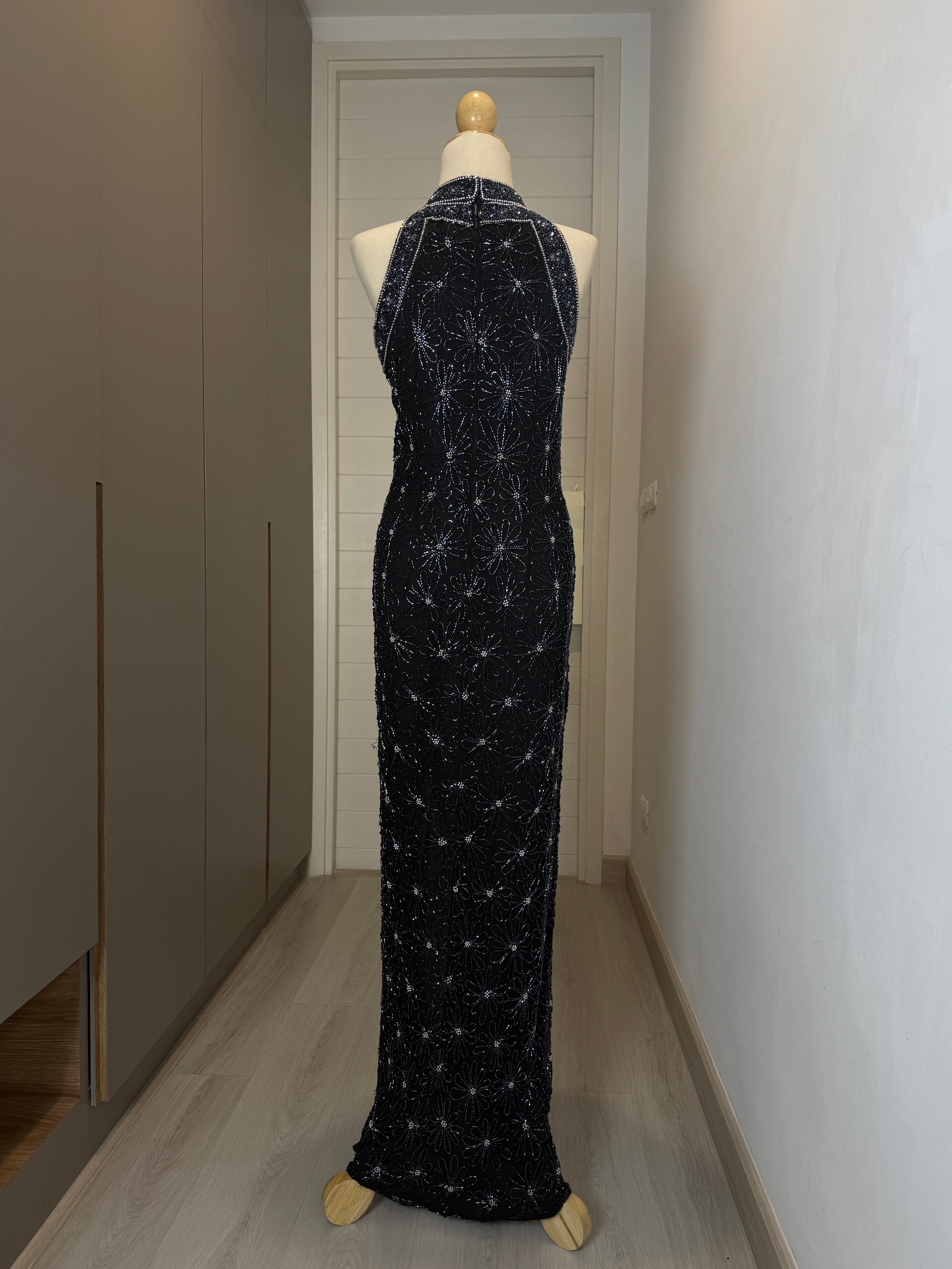 V132 Vintage Galaxy Midnight High-Neck Gown (M-L)