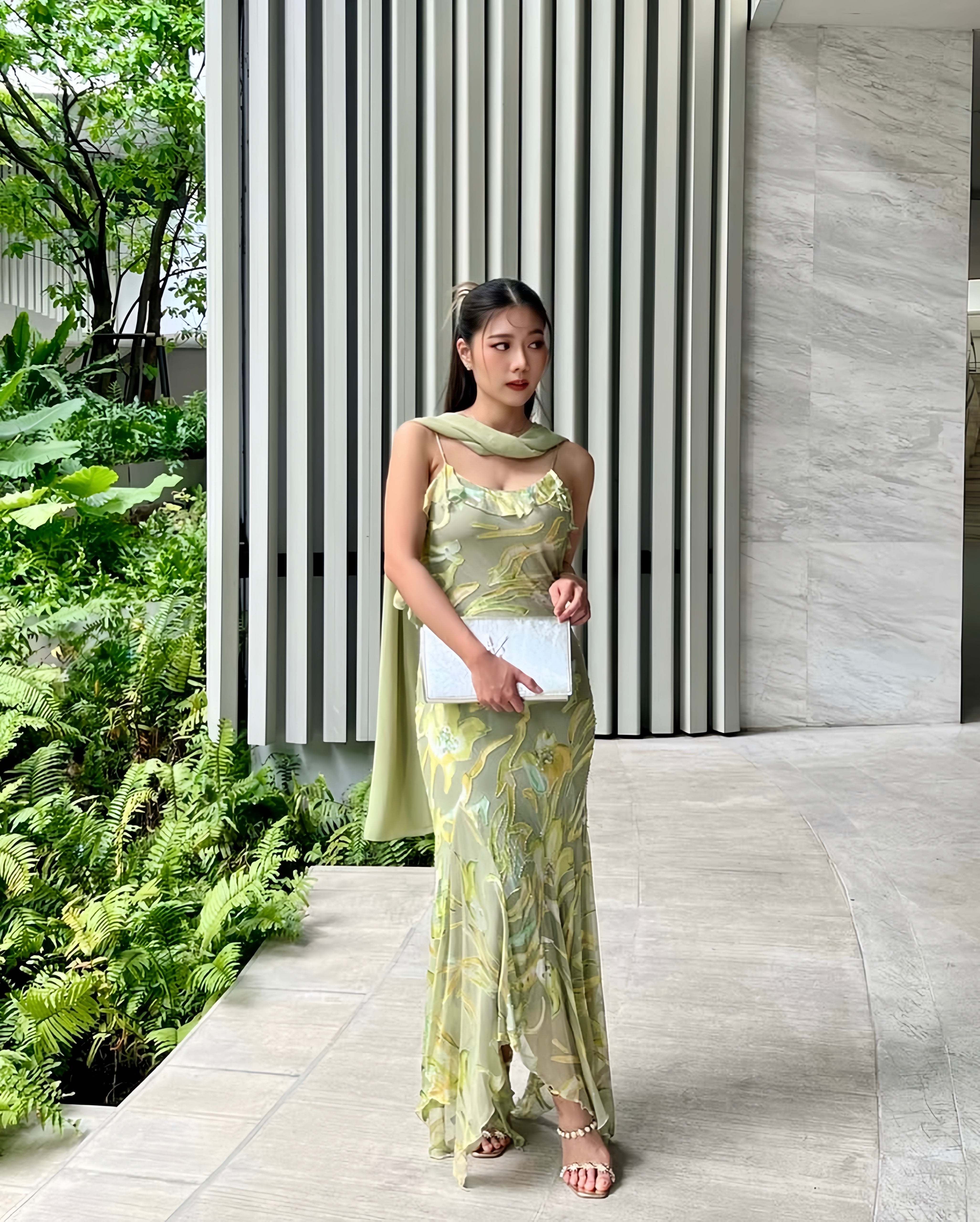 V01 Vintage Super Rare Spanish Green Evening Dress (XS-S)