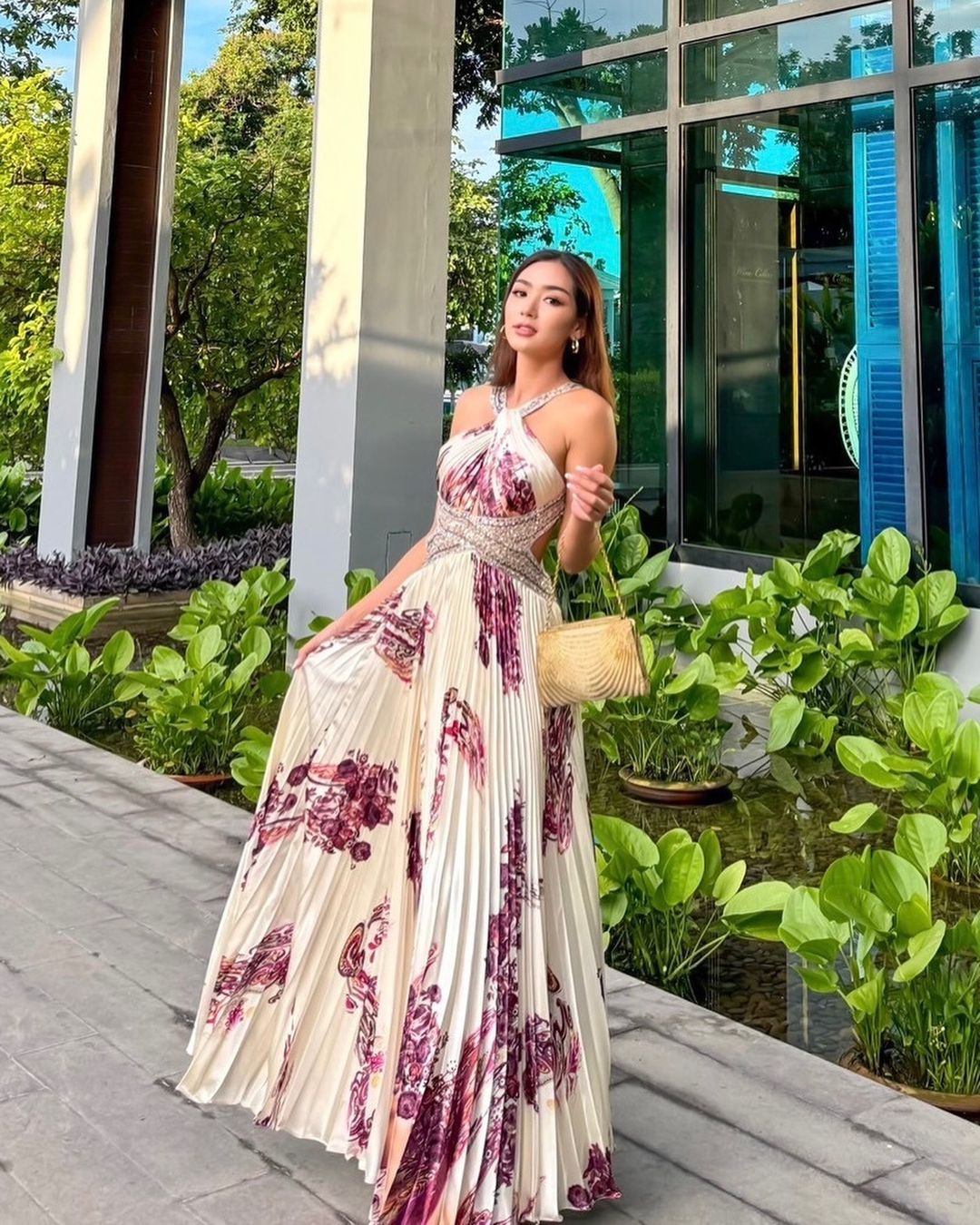 D01 Dave & Johnny Evening Gown (XS) **ปิดการเช่าแล้ว**