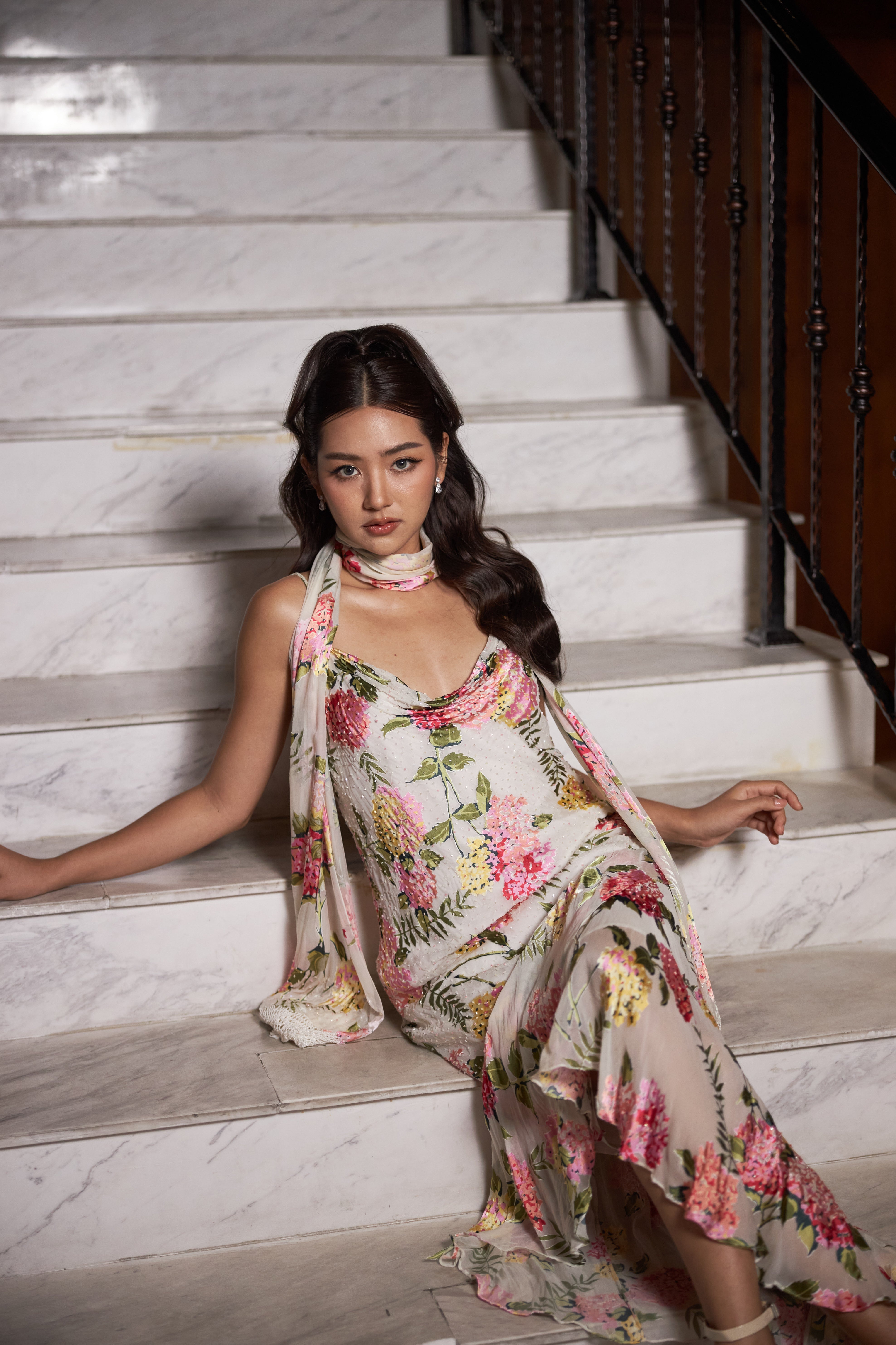 V38 Vintage Super Rare Find Sue Wong White Floral Evening Dress ** ปิดการเช่าแล้ว**