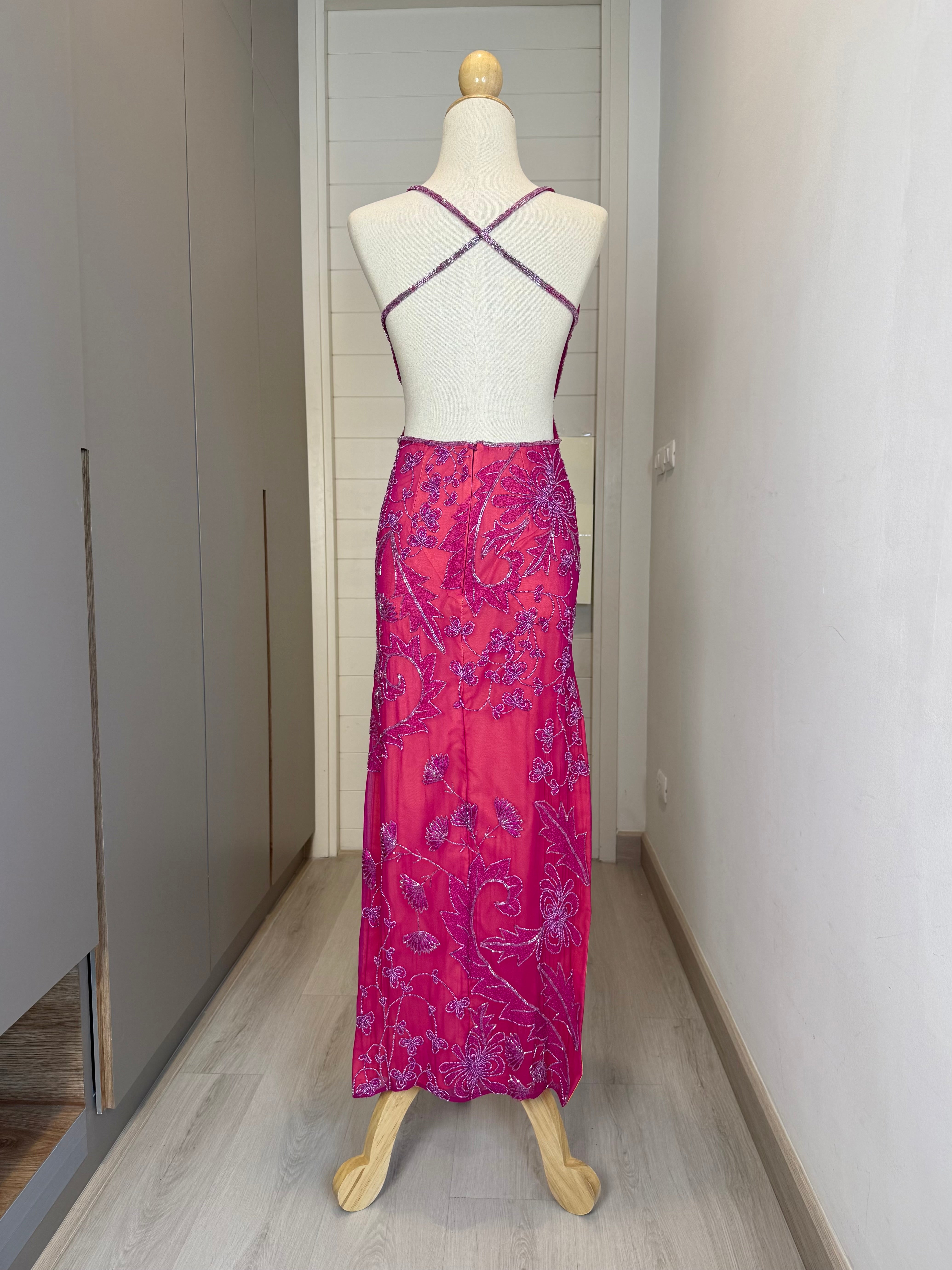 V243 Vintage Cache Fuchsia Beaded Open-Back Gown (XS) *ตัดความยาวพิเศษสำหรับสาว Petite