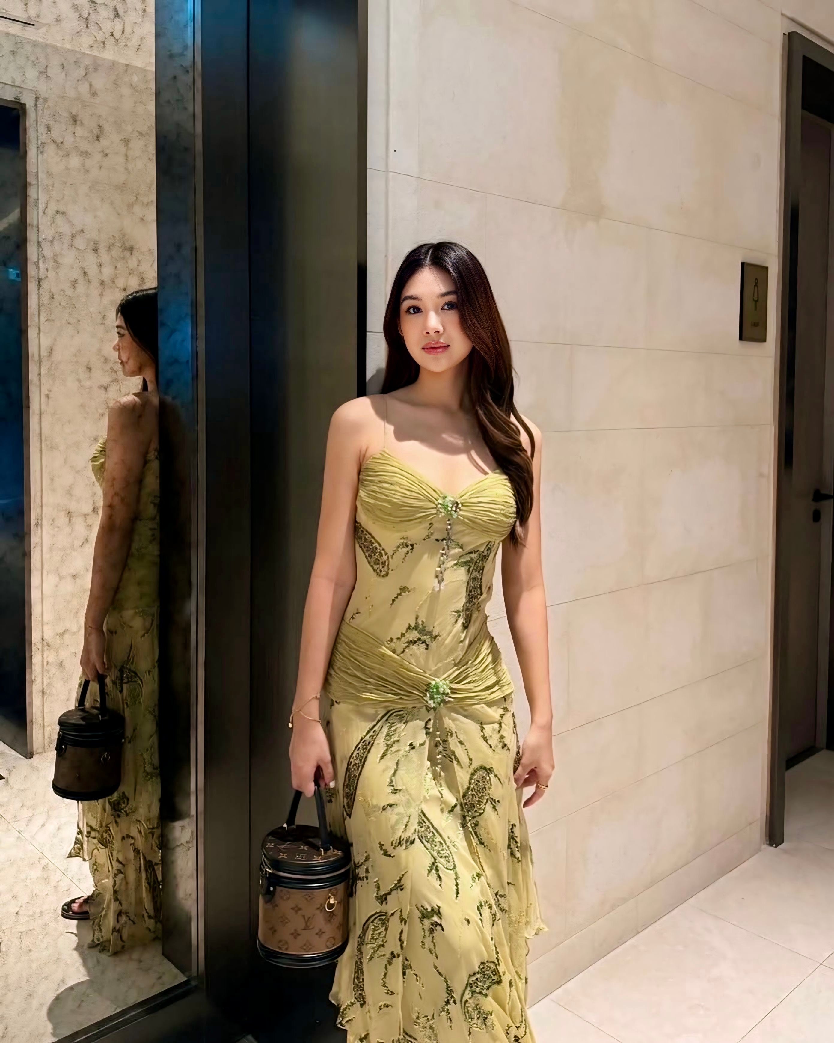 V67 Vintage Super Rare Sue Wong  Boho Olive Green Evening Gown (XS-S)