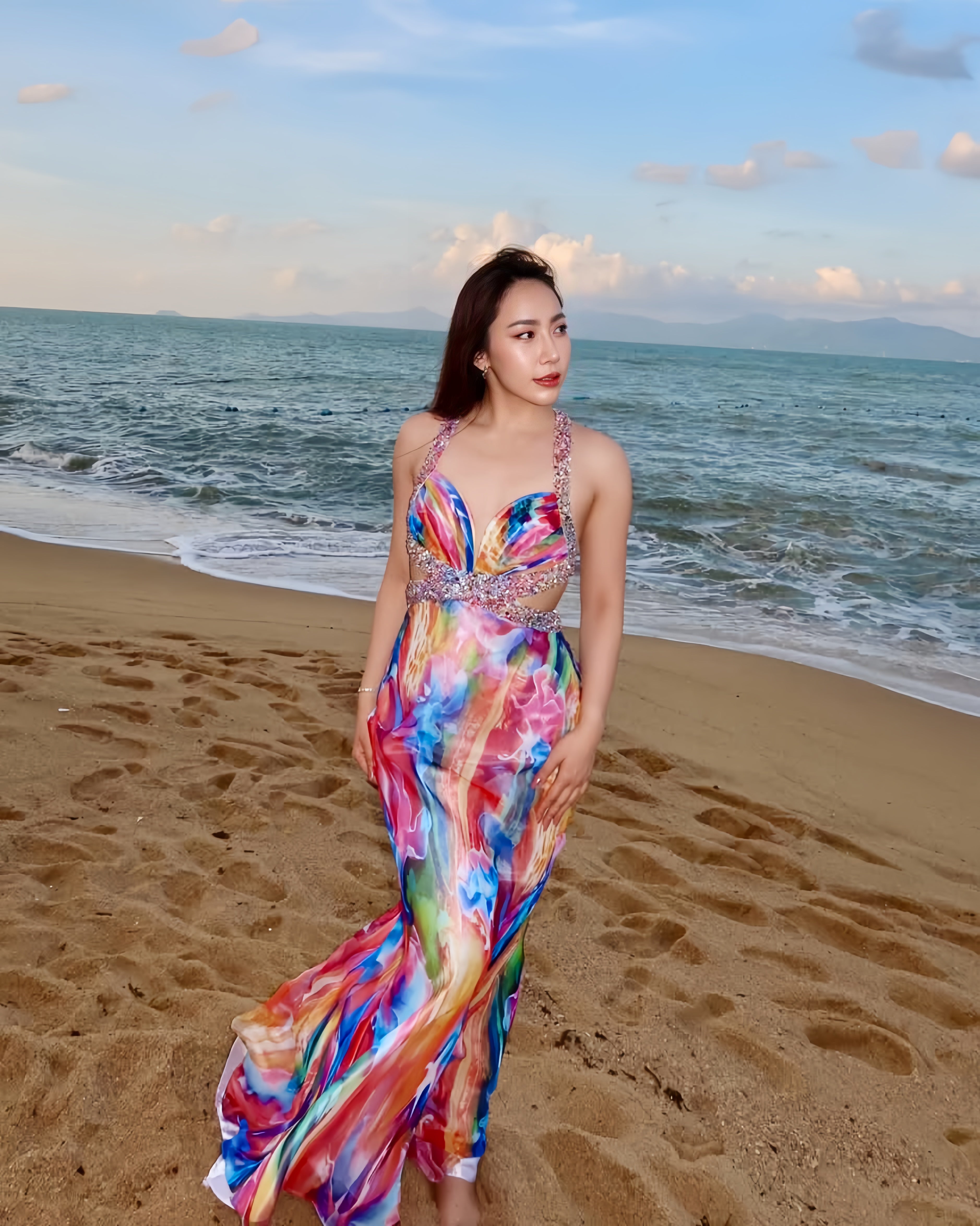 V121 Vintage La Femme Rainbow Flame Gown (S)