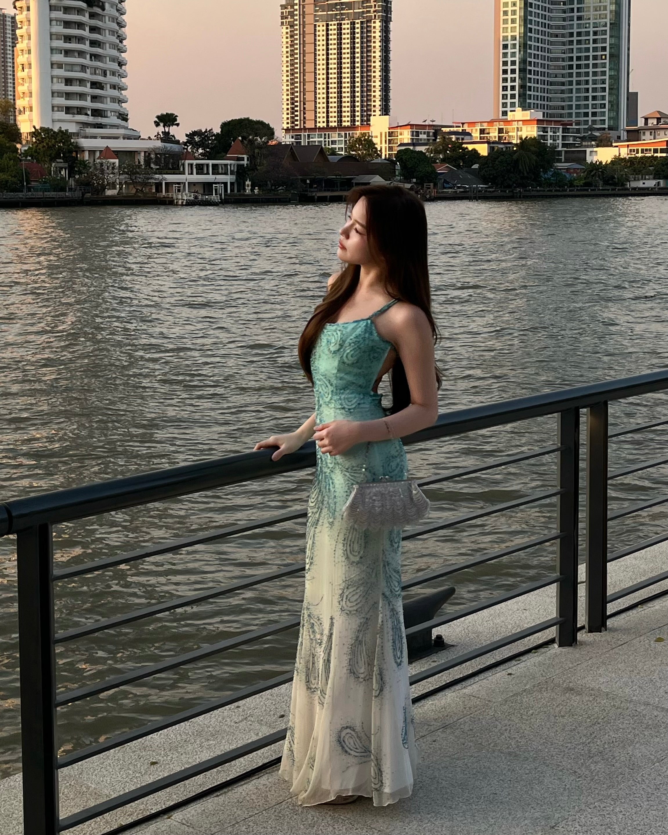 V252 Vintage Glacier Glow Crisscross Back Gown (XS) *ตัดความยาวพิเศษสำหรับสาว Petite*