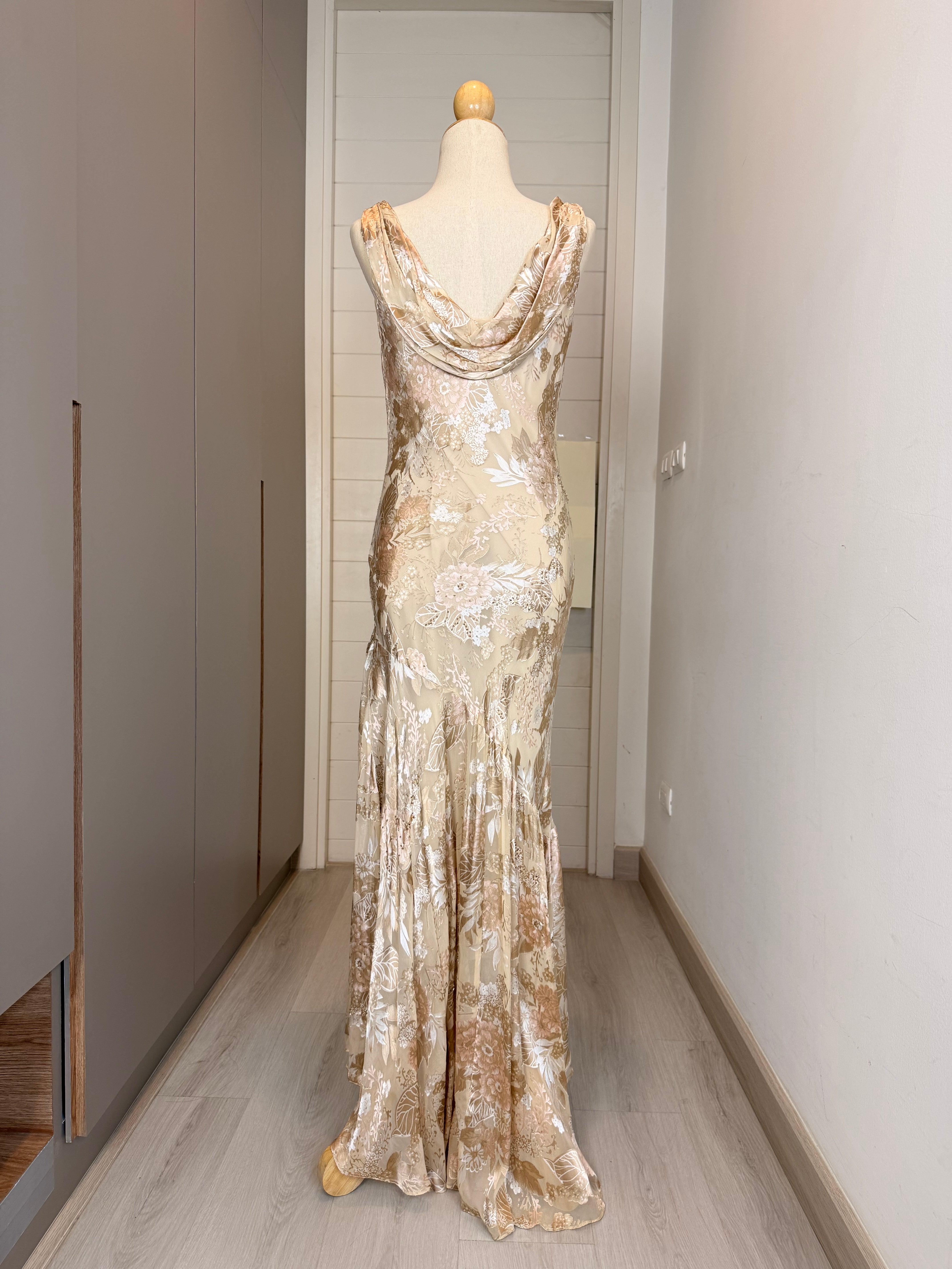 V327 Vintage Alex Evenings Champagne Silk Floral Cowl Gown (S-M)