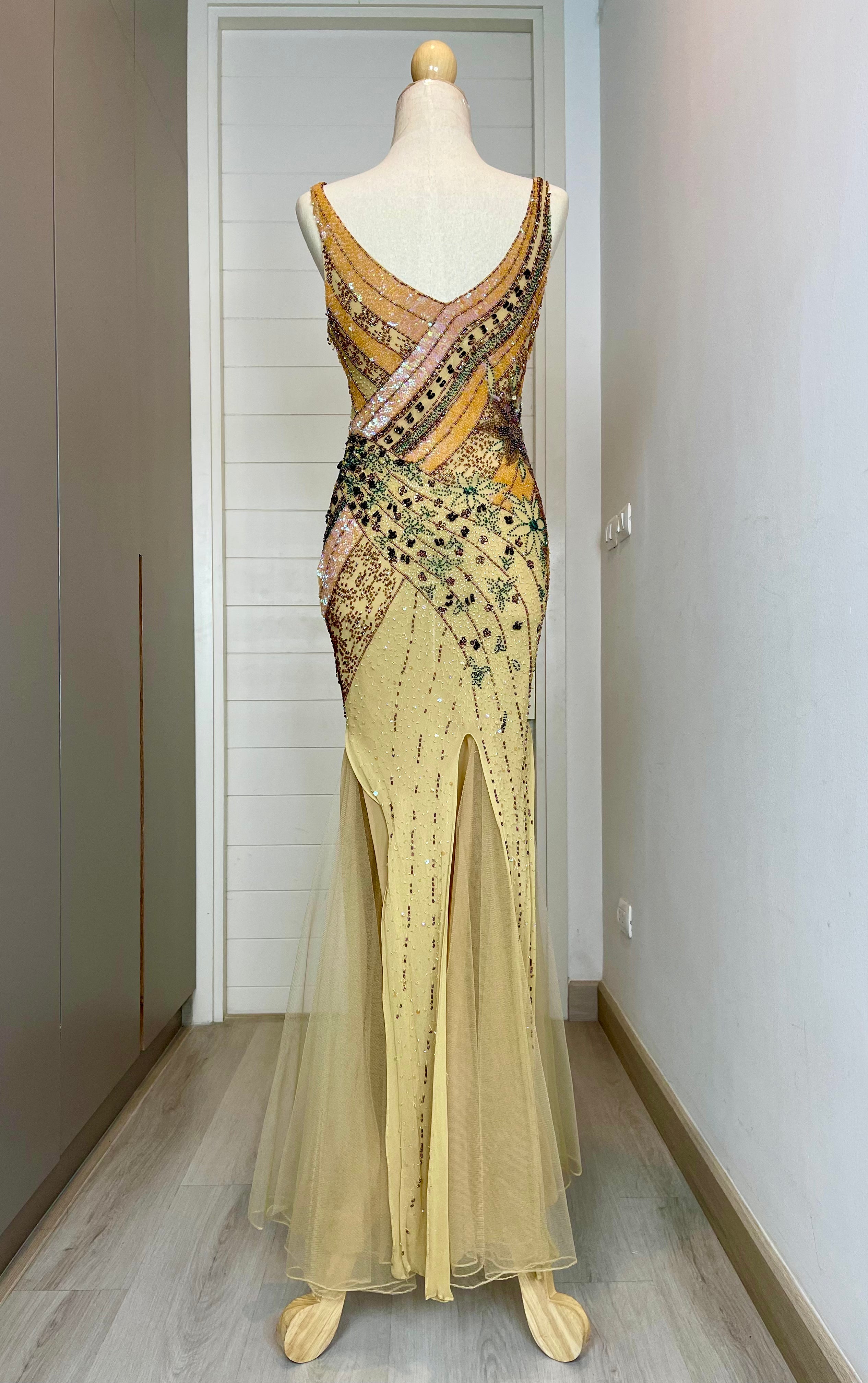 V18 Vintage Interlude Soft Brown Evening Gown (M)